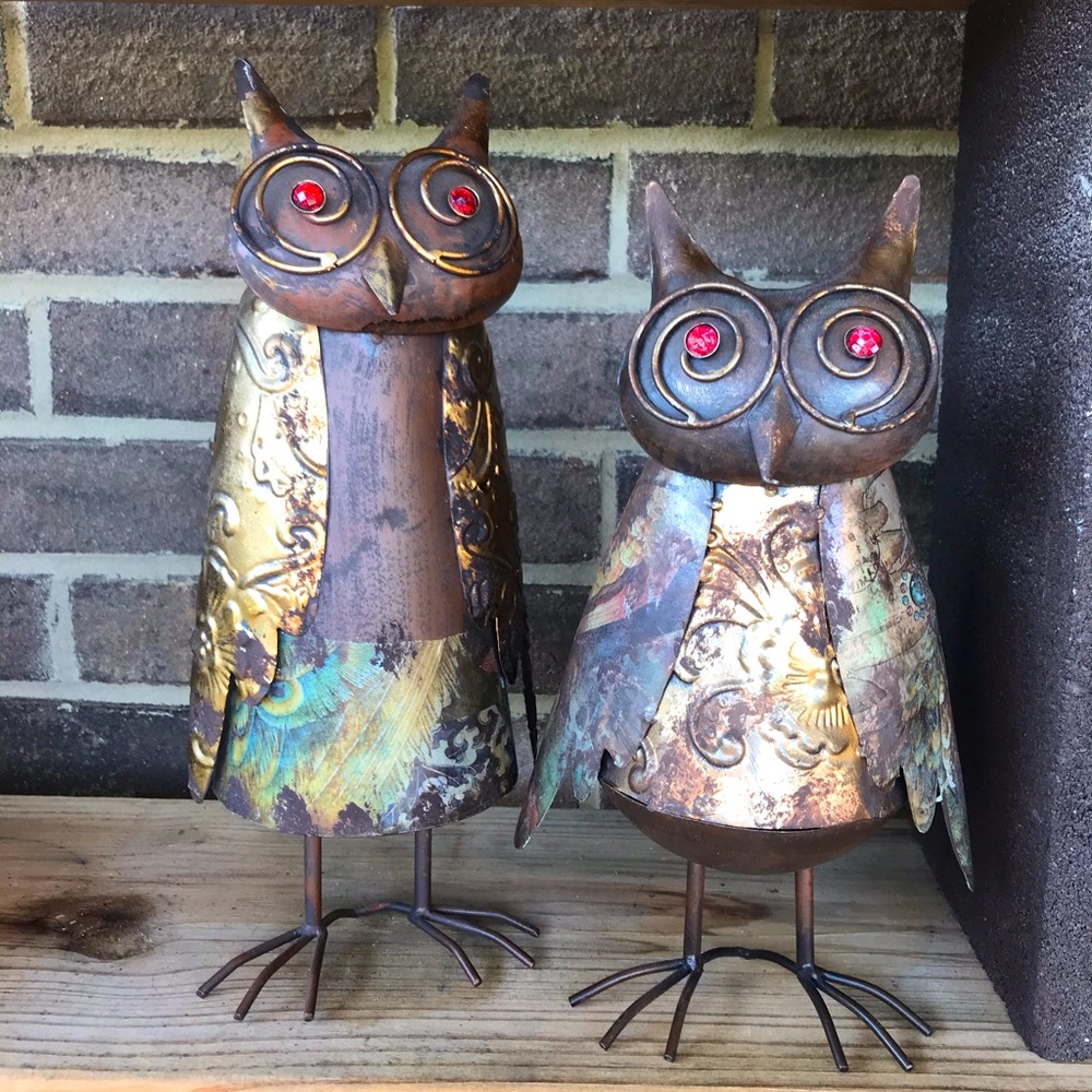 2 Metal designer Owls